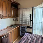 Center Apartment,new Bazaar Apartment *